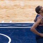 Fotografía de archivo en la que se registró al alero Kevin Durant, al actuar para los s Nets de Brooklyn y quien fue presentado como nuevo refuerzo de los Suns de Phoenix de la NBA. EFE/Justin Lane