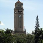 Fotografía de archivo en donde aparece la emblemática torre del campus de San Juan de la Universidad de Puerto Rico. EFE/Jorge Muñiz