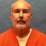 Fotografía divulgada por el Departamento de Correcciones de Florida donde aparece Donald David Dillbeck, de 59 años y condenado a muerte por un asesinato cometido en 1990, años después de haber matado a un policía cuando era menor de edad, que se convertirá hoy jueves en la persona número 100 ejecutada en Florida desde el restablecimiento de la pena capital en 1976. EFE/Departamento de Correcciones de Florida /SOLO USO EDITORIAL/NO VENTAS/SOLO DISPONIBLE PARA ILUSTRAR LA NOTICIA QUE ACOMPAÑA/CRÉDITO OBLIGATORIO /MÁXIMA CALIDAD DISPONIBLE