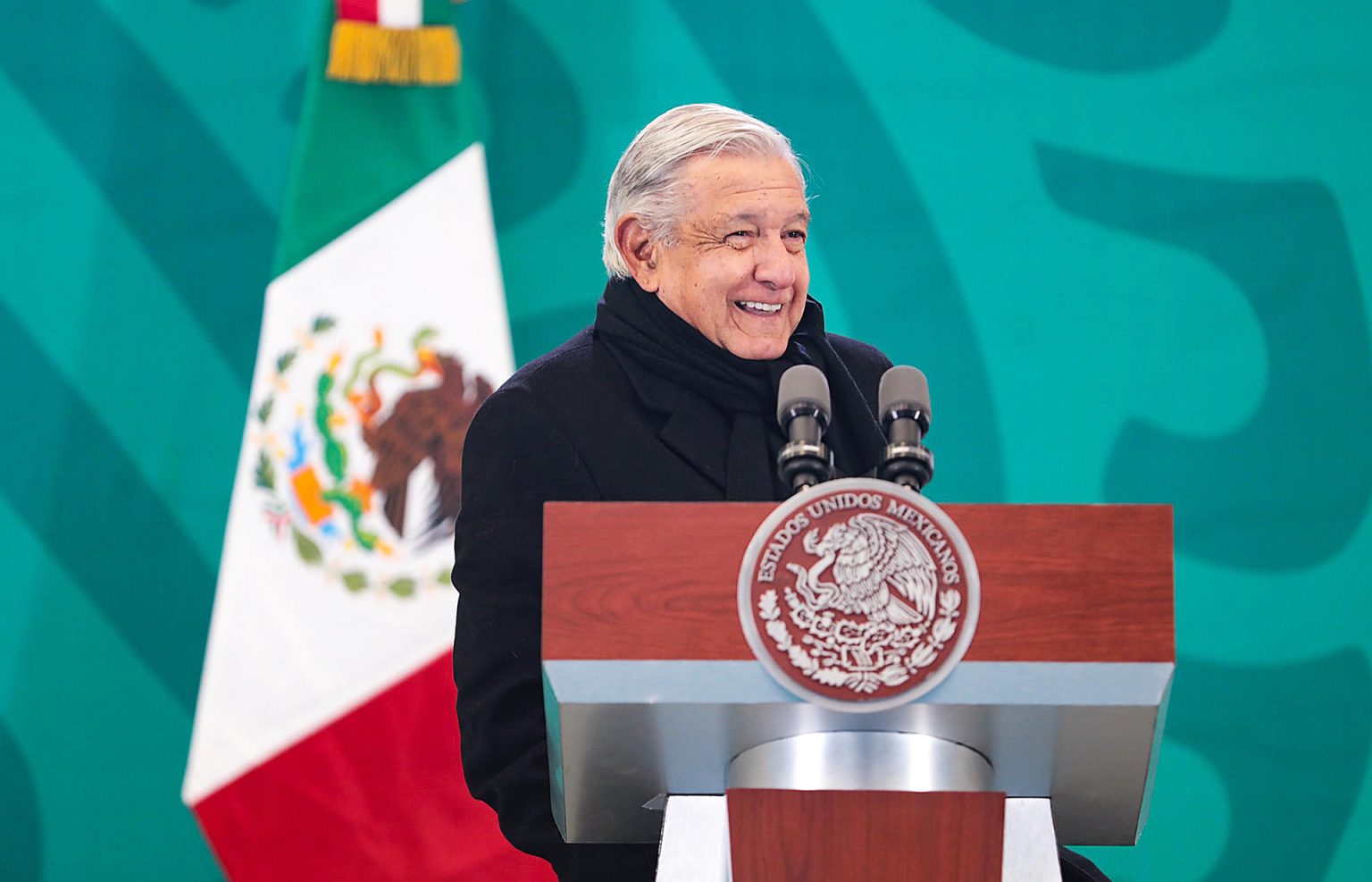 Fotografía cedida hoy, por la presidencia de México, del mandatario mexicano, Andrés Manuel López Obrador, durante una rueda de prensa en la ciudad de Hermosilo, en el estado de Sonora (México). EFE/Presidencia de México/SOLO USO EDITORIAL/SOLO DISPONIBLE PARA ILUSTRAR LA NOTICIA QUE ACOMPAÑA(CRÉDITO OBLIGATORIO)