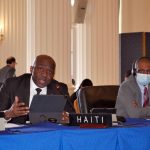 Fotografía cedida por la Organización de Estados Americanos (OEA) donde aparece el representante permanente de Haití, Leon Charles (i), mientras habla durante una reunión del Consejo Permanente hoy, en la sede del organismo en Washington (EEUU). EFE/ Juan Manuel Herrera Oea MEJOR CALIDAD DISPONIBLE SOLO USO EDITORIAL SOLO DISPONIBLE PARA ILUSTRAR LA NOTICIA QUE ACOMPAÑA (CRÉDITO OBLIGATORIO)