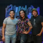 La directora del Centro Internacional de Animación "Taller del Chucho", Angélica Lares (c), el asistente de dirección de arte, Salvador Rodríguez (i) y el animador mexicano Luis Téllez (d), posan durante una entrevista con EFE el 10 de marzo de 2023, en las instalaciones del Taller del Chucho en Guadalajara (México). EFE/ Francisco Guasco