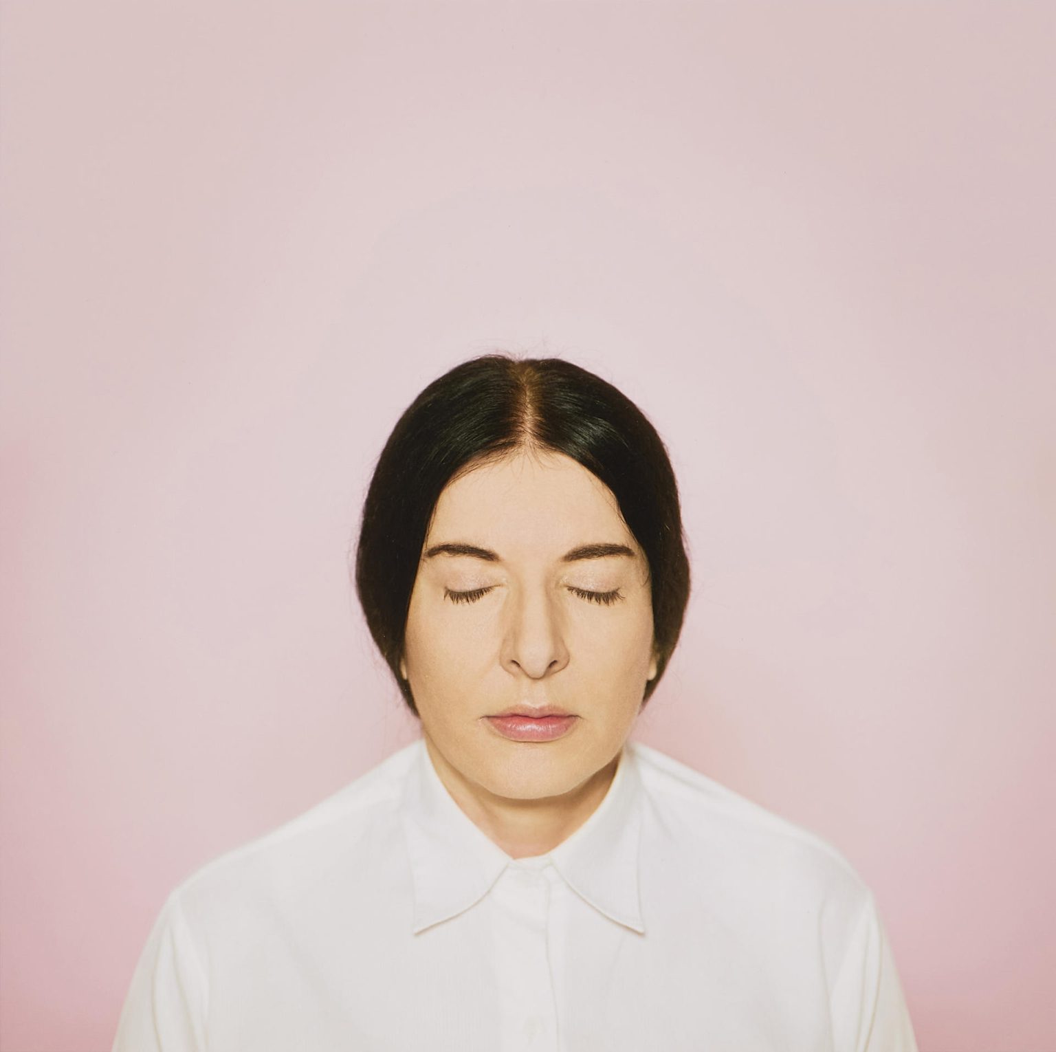 Fotografía cedida por Sotheby's donde aparece una imagen de Marina Abramović titulada "The Current"  (La corriente) que la artista pone en venta en la subasta "My Body My Business". Una de las cofundadoras del grupo punk ruso Pussy Riot, Nadya Tolokonnikova, ha organizado una subasta de arte feminista que comienza este martes en Nueva York y cuya recaudación va dirigida a instituciones que defienden los derechos reproductivos de la mujer, como Planned Parenthood. EFE/ Sotheby's / SOLO USO EDITORIAL/ SOLO DISPONIBLE PARA ILUSTRAR LA NOTICIA QUE ACOMPAÑA (CRÉDITO OBLIGATORIO)