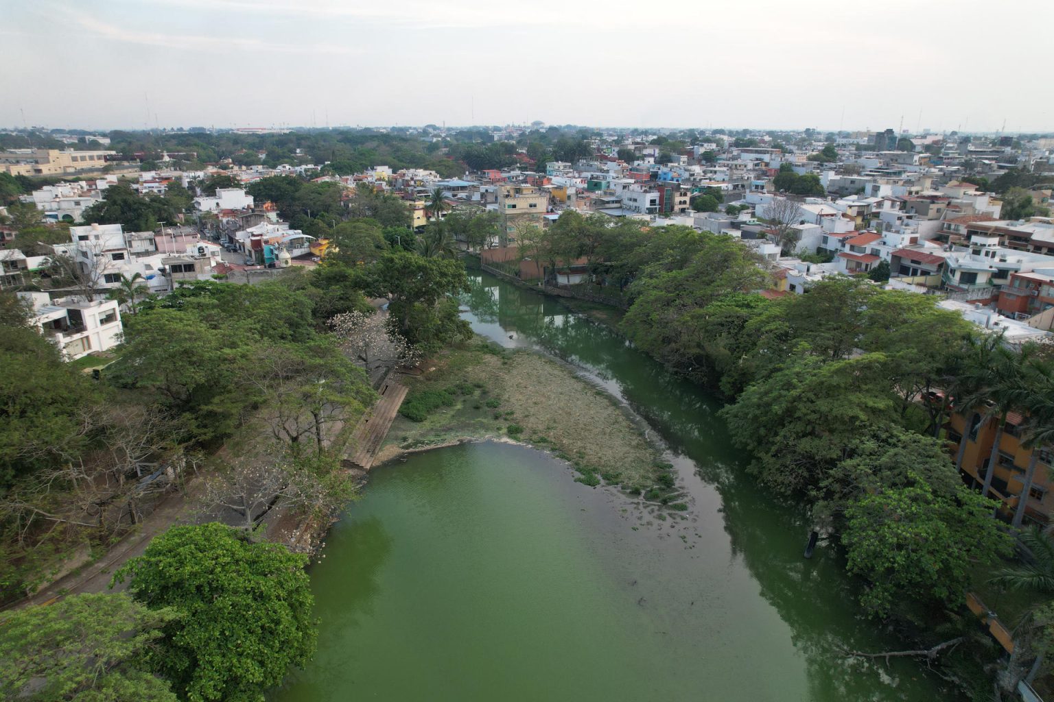 Fotografía aérea tomada desde un dron que muestra la Laguna de las IIusiones en el municipio de Villahermosa, en Tabasco (México). Imagen de archivo. EFE/Manuel López