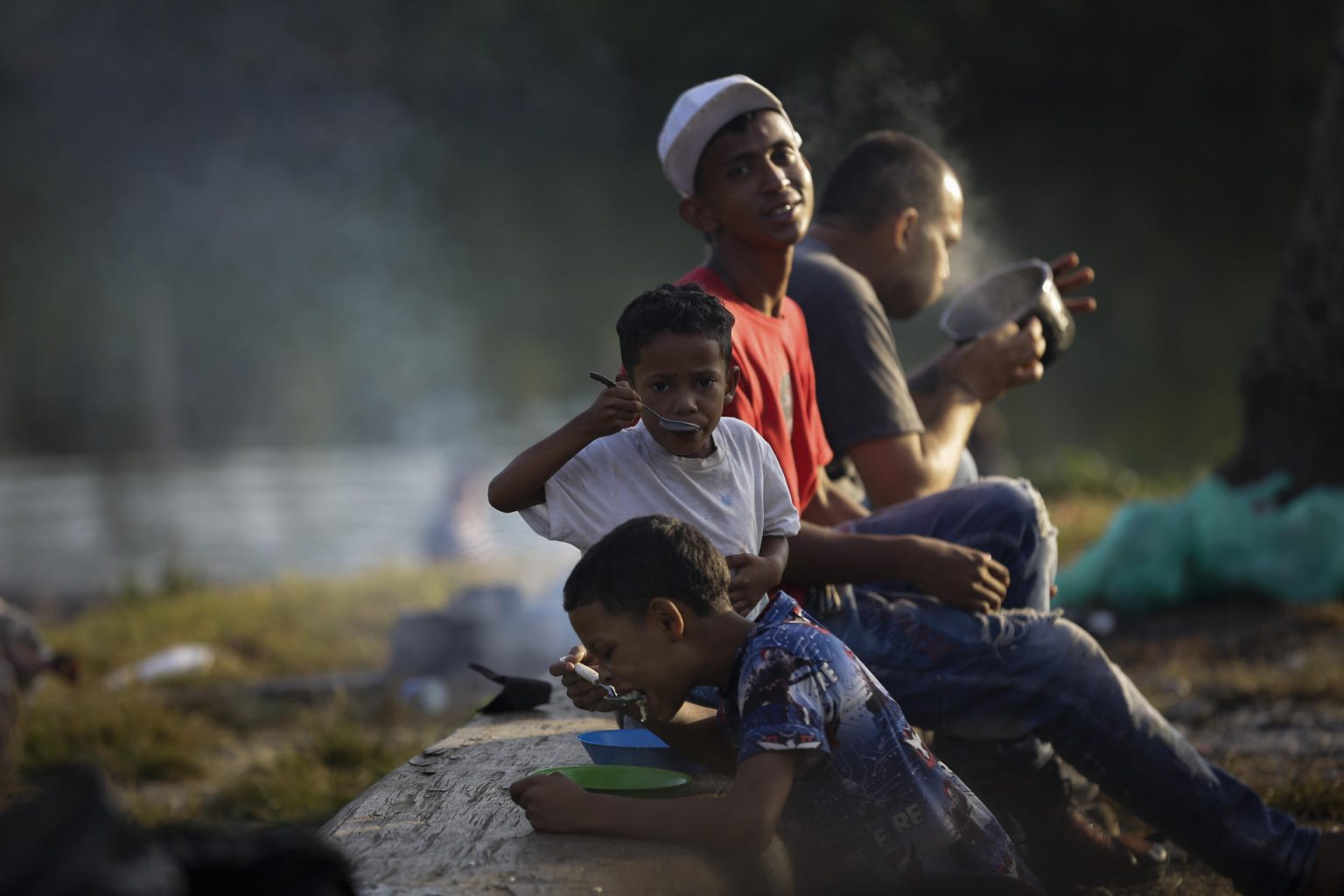 El organismo de Naciones Unidas considera que los niños y niñas separados o no acompañados son "particularmente vulnerables a la violencia, el abuso y la explotación". Imagen de archivo. EFE/ Bienvenido Velasco