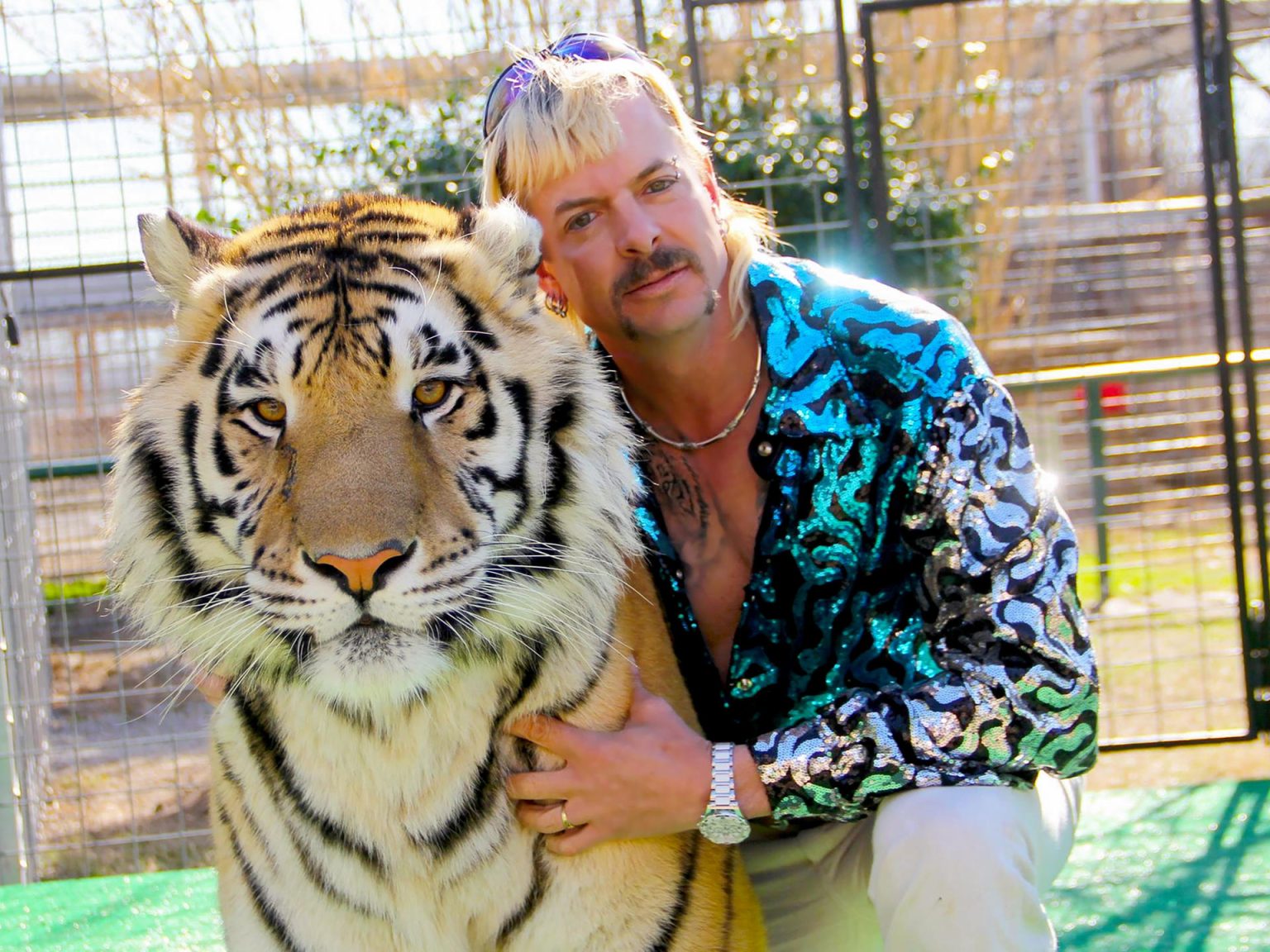 Fotografía de archivo cedida por Netflix donde aparece Joseph Maldonado-Passage, más conocido como Joe Exotic, durante una escena de la exitosa y polémica docuserie "Tiger King". EFE/Netflix /SOLO USO EDITORIAL /NO VENTAS /SOLO DISPONIBLE PARA ILUSTRAR LA NOTICIA QUE ACOMPAÑA /CRÉDITO OBLIGATORIO