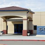 Imagen tomada a la entrada del Centro de Detención de Inmigrantes del Servicio de Inmigración y Control de Aduanas (ICE) en Adelanto, California. EFE/Iván Mejía