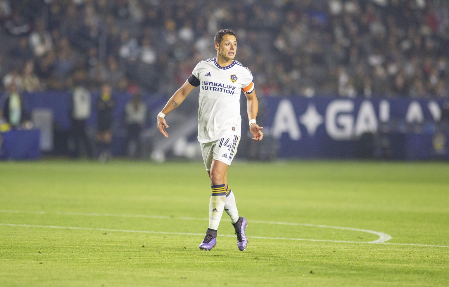 Javier 'Chicharito' Hernández de Los Angeles Galaxy, en una fotografía de archivo. EFE/Armando Arorizo