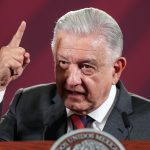 El presidente de México, Andrés Manuel López Obrador, habla durante una rueda de prensa en el Palacio Nacional, en Ciudad de México (México). EFE/Isaac Esquivel