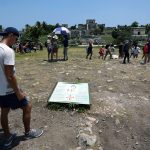 Turistas visitan el Parque del Jaguar, el 12 de abril de 2023, en la zona arqueológica de Tulum, en Quintana Roo (México). EFE/Alonso Cupul