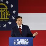 Foto de archivo del gobernador de la Florida Ron DeSantis. EFE/EPA/ERIK S. LESSER