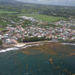 Fotografía sin fecha cedida por Jean-Philippe Maréchal donde se aprecia una vista aérea del sargazo en la costa de Capesterre (Guadalupe) durante la primavera y el verano de 2015. EFE/Jean-Philippe Maréchal /SOLO USO EDITORIAL /NO VENTAS /SOLO DISPONIBLE PARA ILUSTRAR LA NOTICIA QUE ACOMPAÑA /CRÉDITO OBLIGATORIO