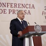 El presidente de México, Andrés Manuel López Obrador, participa en su conferencia de prensa matutina en Palacio Nacional, hoy en Ciudad de México (México). EFE/José Méndez