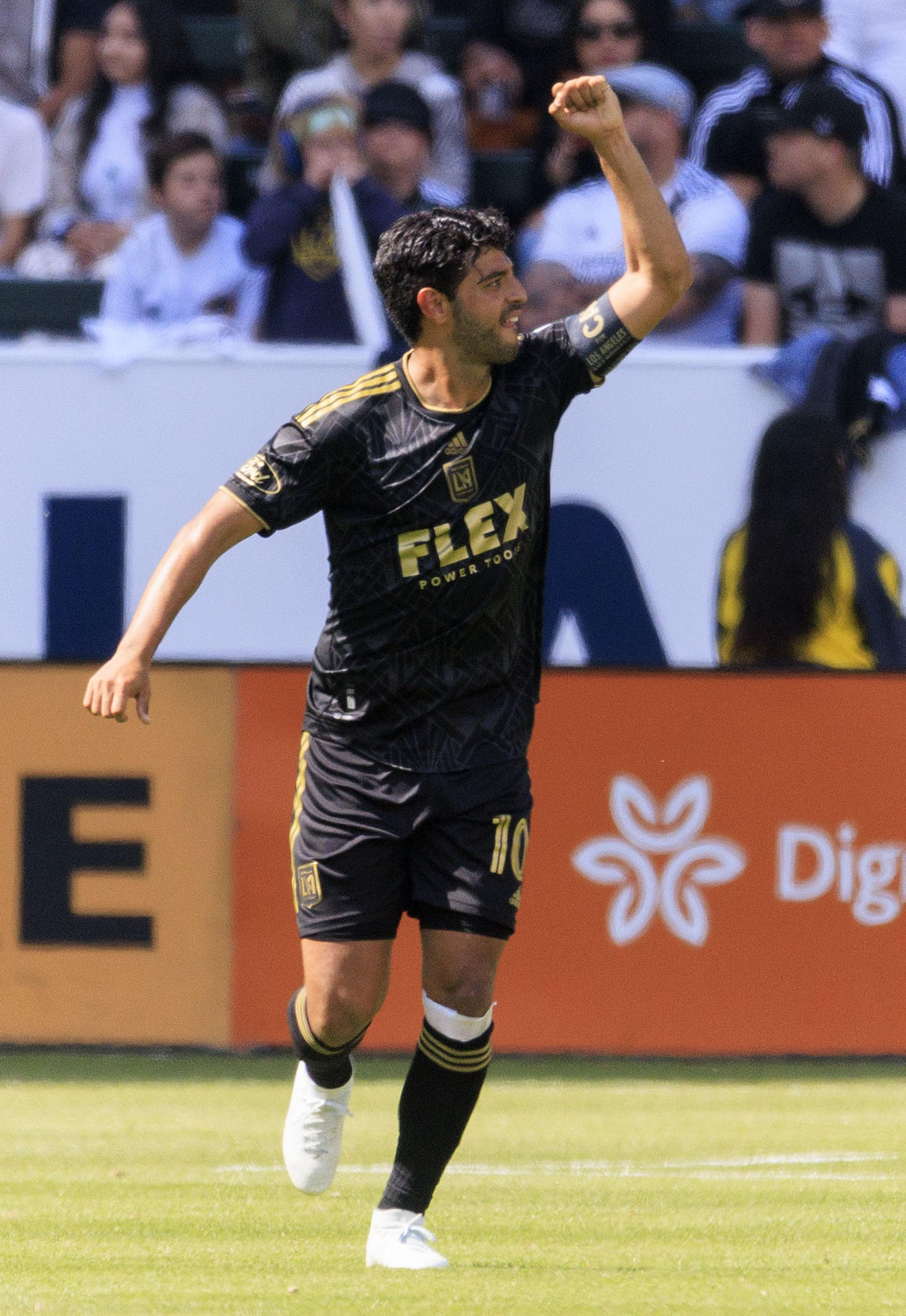 El mexicano Carlos Vela de Los Ángeles Football Club, en una fotografía de archivo. EFE/Javier Rojas