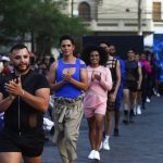 Modelos visten prendas del diseñador mexicano Salvador Álvarez, durante el Fashion Day LGBTQ, el 20 de mayo de 2023, en la ciudad de Guadalajara en Jalisco (México). EFE/Francisco Guasco