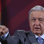 El presidente de México, Andrés Manuel López Obrador, durante una rueda de prensa hoy, en Palacio Nacional en la Ciudad de México (México). EFE/ Mario Guzmán