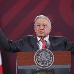 El presidente de México, Andrés Manuel López Obrador, durante su conferencia matutina hoy, en Palacio Nacional en la Ciudad de México (México). EFE/ Mario Guzmán