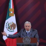 El presidente de México, Andrés Manuel López Obrador, durante una rueda de prensa hoy, en Palacio Nacional en la Ciudad de México (México). EFE/ Mario Guzmán