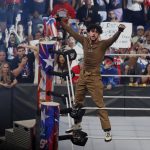 El cantante Bad Bunny se presenta en una pelea de la WWE Backlash 2023 contra su compatriota Damian Priest, en el Coliseo Jose Míguela agrelot, en San Juan (Puerto Rico). EFE/ Thais Llorca