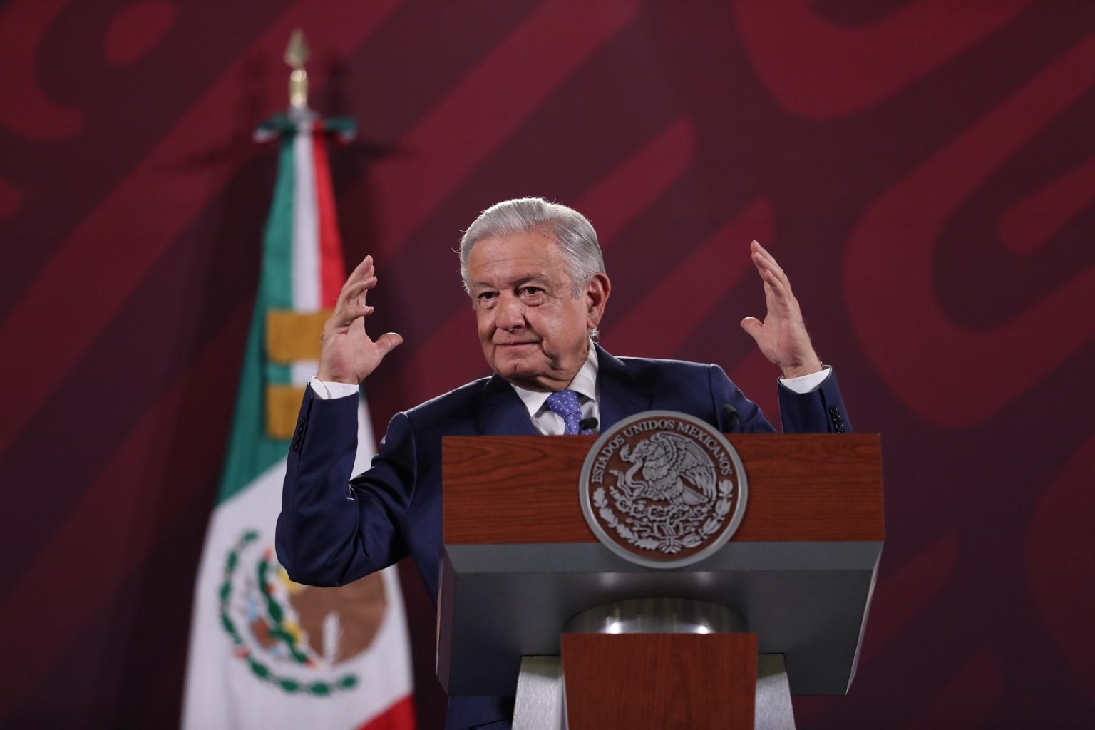 El presidente de México, Andrés Manuel López Obrador, durante su conferencia matutina hoy, en Palacio Nacional en Ciudad de México (México). EFE/Sáshenka Gutiérrez