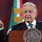 El presidente de México, Andrés Manuel López Obrador, habla durante una rueda de prensa hoy, en el Palacio Nacional, en Ciudad de México. (México). EFE/Sáshenka Gutiérrez