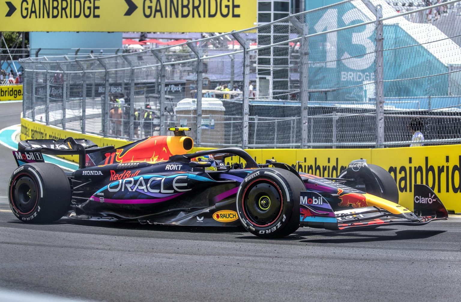 El piloto mexicano Sergio Pérez (Red Bull Racing). EFE/EPA/CRISTOBAL HERRERA