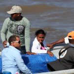 La Policía de las Islas Turcas y Caicos informó este jueves que interceptó una embarcación con 129 migrantes haitianos que se dirigía a Providenciales, el segundo caso en menos de una semana. Imagen de archivo. EFE/Orlando Barría