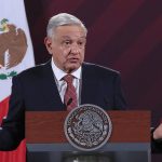 El Presidente de México, Andrés Manuel López Obrador, habla durante su conferencia matutina hoy, en el Palacio Nacional en Ciudad de México (México). EFE/Mario Guzmán