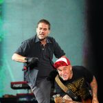 Fotografía de archivo fechada el 12 de mayo de 2017 de los integrantes del grupo argentino Los Fabulosos Cadillacs, Vicentico (i) Flavio Cianciarulo (d) durante su participación en el Festival Vive Latino, en Ciudad de México (México). EFE/Sáshenka Gutiérrez/ARCHIVO