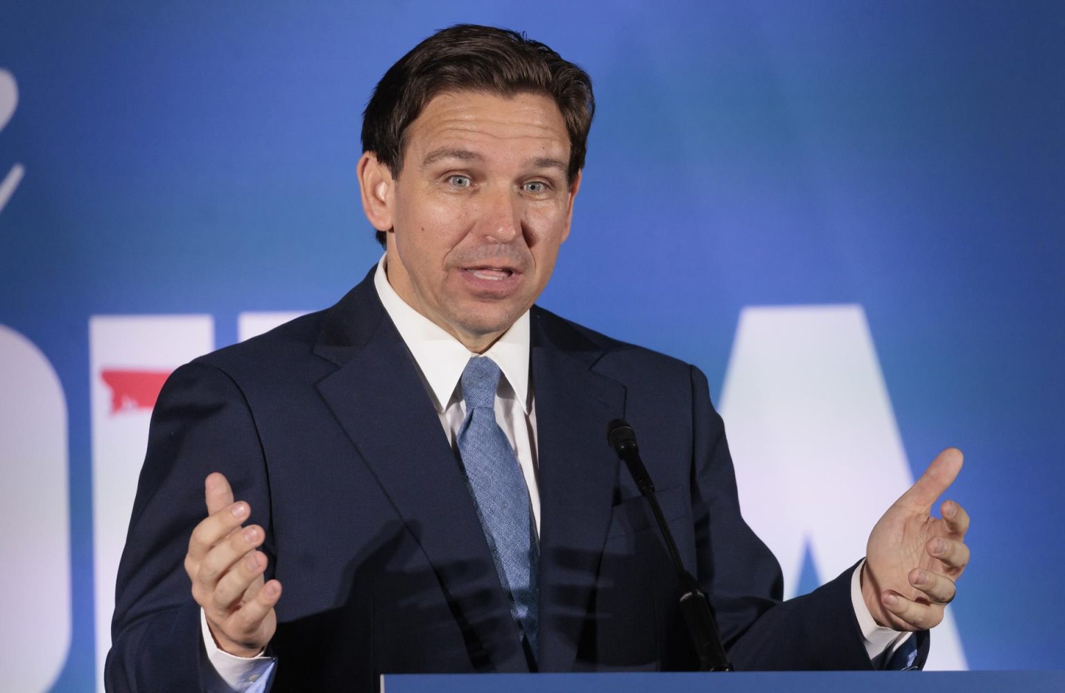 Fotografía de archivo donde aparece el gobernador de Florida Ron DeSantis. EFE/Justin Lane