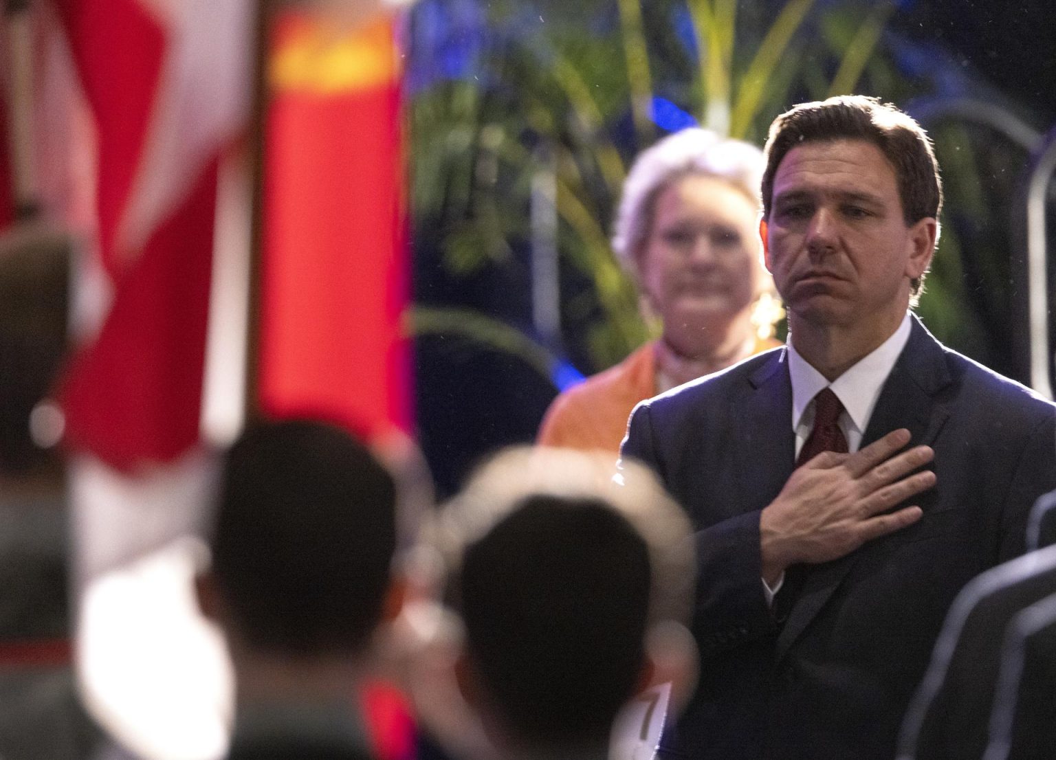 Fotografía de archivo del gobernador de Florida, Ron DeSantis. EFE/EPA/CRISTOBAL HERRERA-ULASHKEVICH