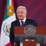 Fotografía cedida por la Presidencia de México del presidente mexicano, Andrés Manuel López Obrador, durante una rueda de prensa en el Palacio Nacional de la Ciudad de México (México). EFE/ Presidencia De México / SOLO USO EDITORIAL/ SOLO DISPONIBLE PARA ILUSTRAR LA NOTICIA QUE ACOMPAÑA (CRÉDITO OBLIGATORIO)