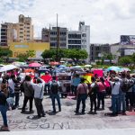 Familiares y amigos de los 16 trabajadores de la Secretaría de Seguridad de México secuestrados, marchan hoy en Chiapa de Corzo, Chiapas (México). EFE/Carlos López