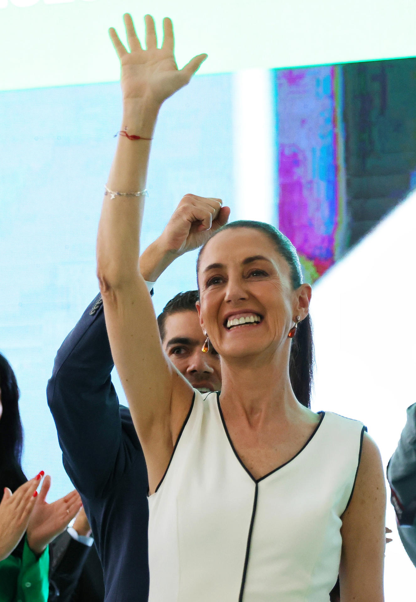 Fotografía cedida hoy, por el Gobierno de la Ciudad de México de la jefa de Gobierno, Claudia Sheinbaum Pardo, durante la convención Nacional del Partido Verde Ecologista de México en la Capital Mexicana. EFE/Gobierno de la Ciudad de México /SOLO USO EDITORIAL/SOLO DISPONIBLE PARA ILUSTRAR LA NOTICIA QUE ACOMPAÑA (CRÉDITO OBLIGATORIO)