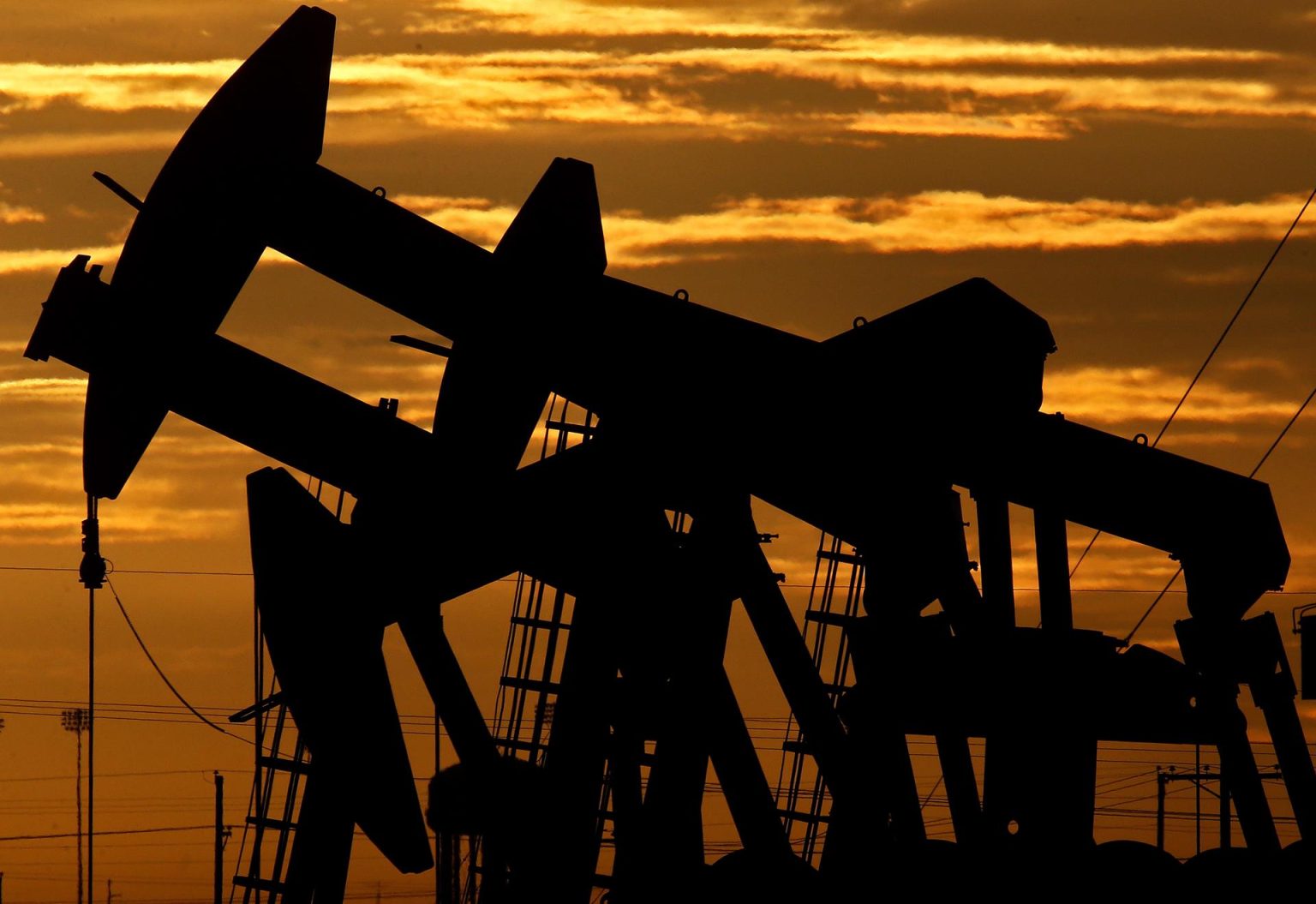 Una instalación petrolera en Midland, Texas, en una fotografía de archivo. EFE/EPA/Larry W. Smith