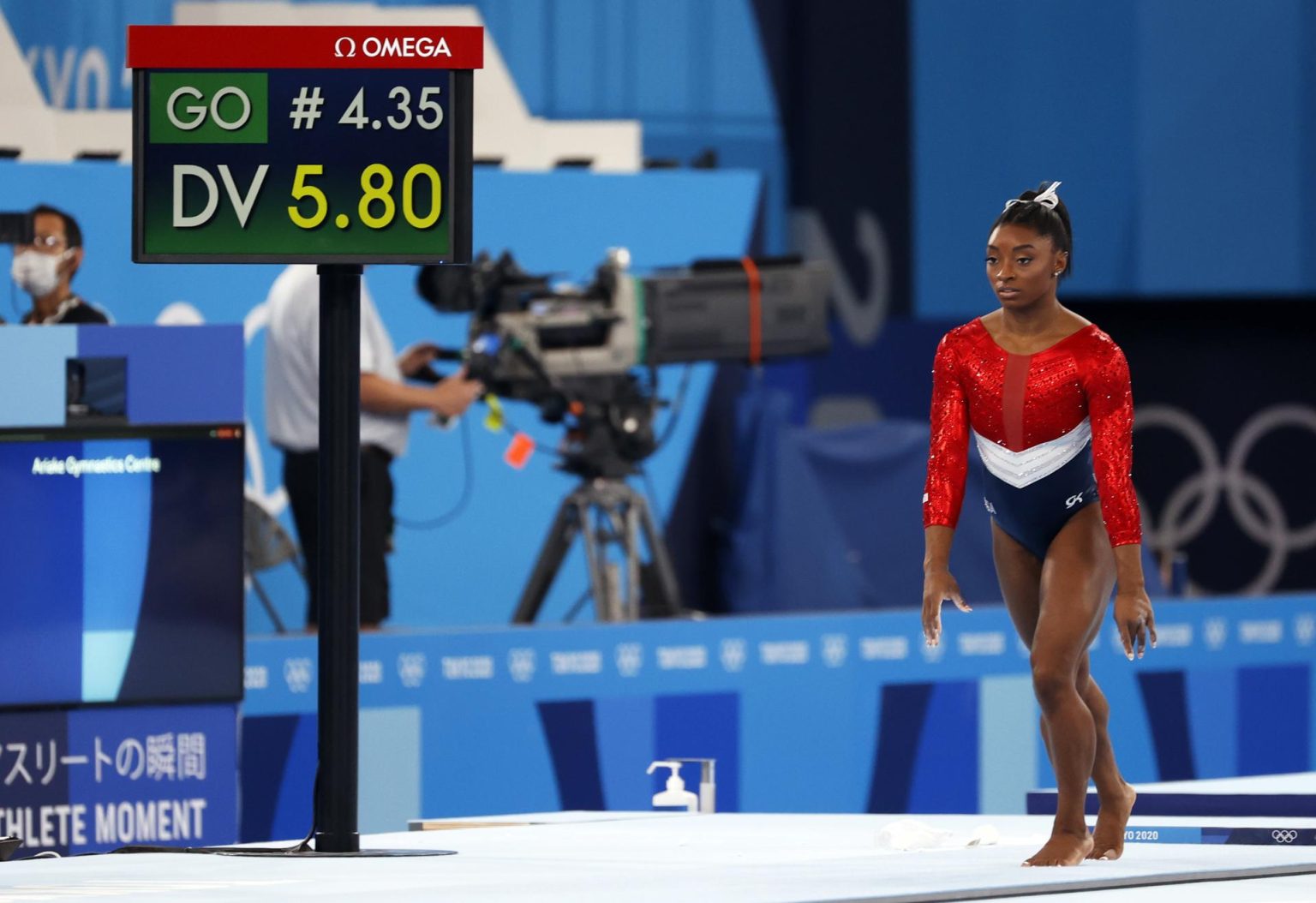 Simone Biles, la gimnasta más condecorada de la historia de Estados Unidos, en una fotografía de archivo. EFE/How Hwee Young