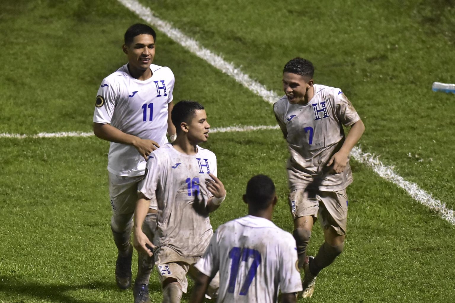 Jugadores de Honduras, en una fotografía de archivo. EFE/José Valle