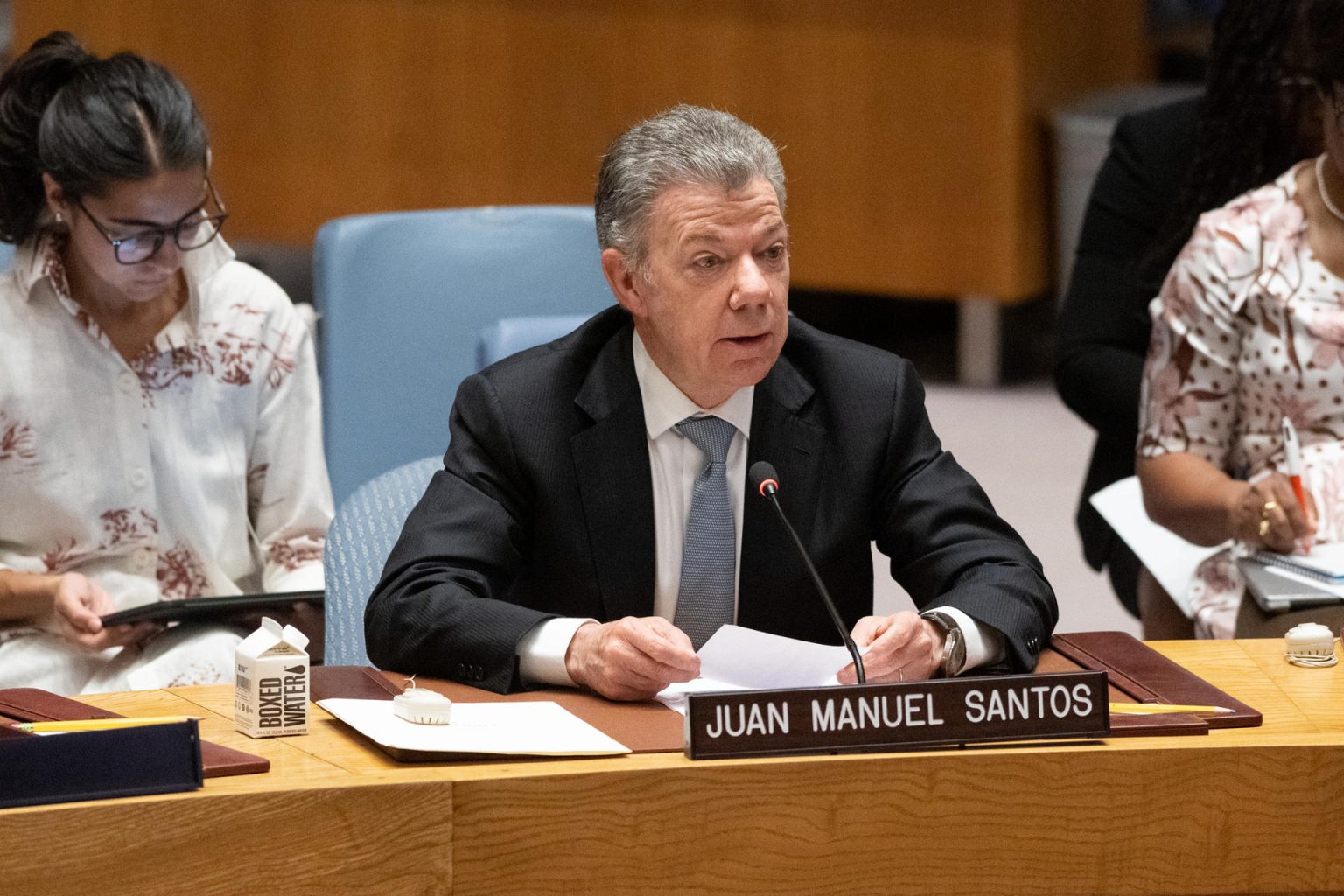 Fotografía cedida hoy por la ONU donde aparece el expresidente colombiano Juan Manuel Santos, Nobel de Paz 2016, mientras habla durante la reunión del Consejo de Seguridad realizada este martes en la sede del organismo en Nueva York (EE.UU). EFE/ONU /Manuel Elías /SOLO USO EDITORIAL /SOLO DISPONIBLE PARA ILUSTRAR LA NOTICIA QUE ACOMPAÑA (CRÉDITO OBLIGATORIO)