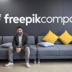 El cofundador y consejero delegado de la empresa tecnológica Freepik, Joaquín Cuenca posa para la entrevista que concedio a EFE donde aborda los planes de esta compañía. Imagen de archivo. EFE/ Daniel Pérez.