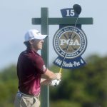 Fotografía de archivo en al que se registró al golfista norirlandés Rory McIlroy, frente a un logo de la PGA, durante un torneo, en el club de golf Ocean Course, en Kiawah Island (Carolina del Sur, EE.UU.) EFE/Erik S. Lesser