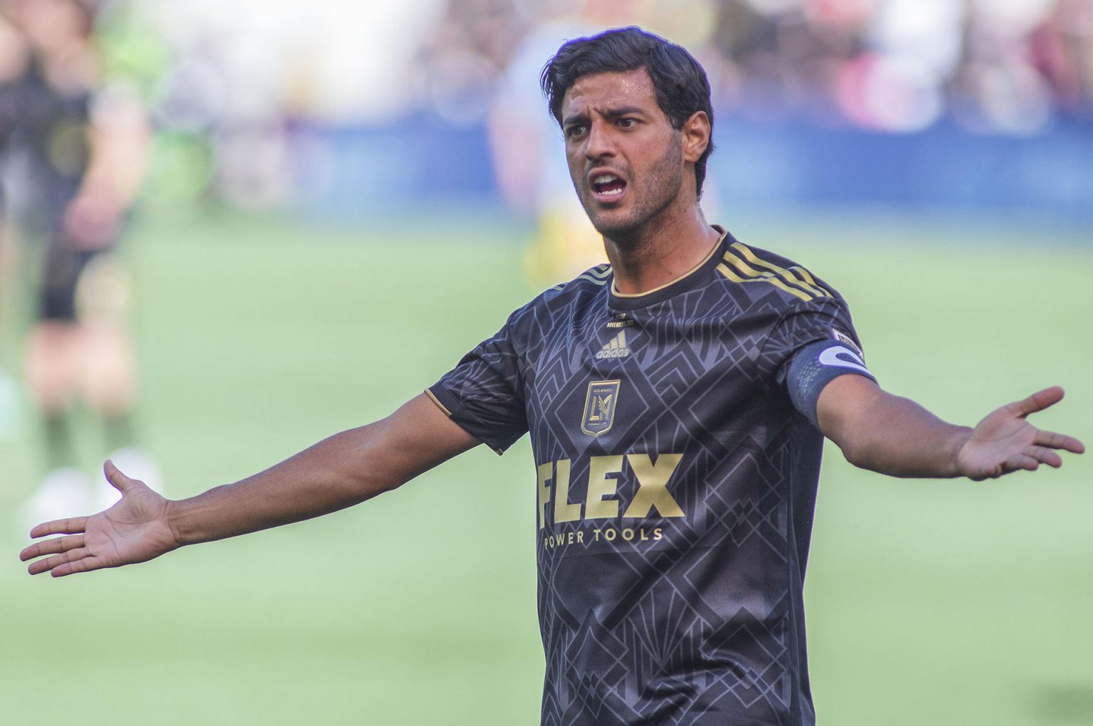 Fotografía de archivo, tomada el pasado 5 de noviembre, en la que se registró a Carlos Vela, delantero mexicano de Los Angeles Football Club, durante un partido de la MLS, en el estadio Bank of California, en Los Ángeles (CA, EE.UU.). EFE/Javier Rojas