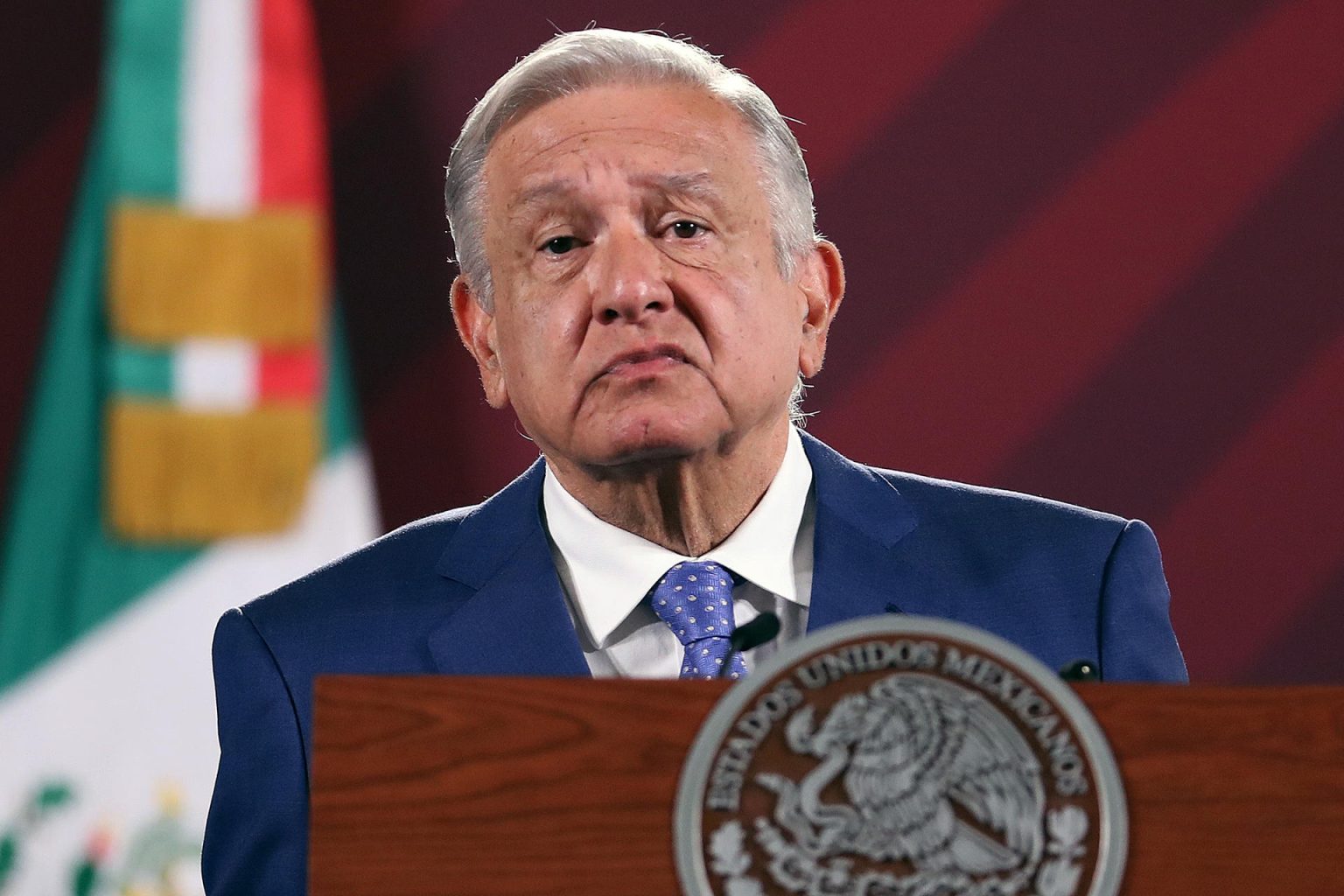 El presidente de México, Andrés Manuel López Obrador, habla durante una rueda de prensa hoy, en el Palacio Nacional en Ciudad de México (México). EFE/Sáshenka Gutiérrez