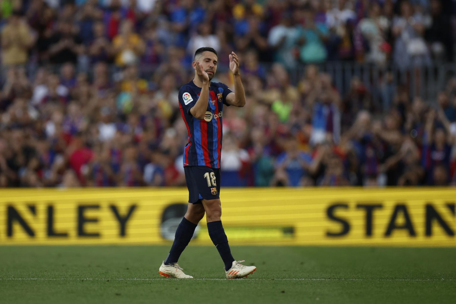 Foto de archivo del jugador Jordi Alba. EFE / Alberto Estevez.