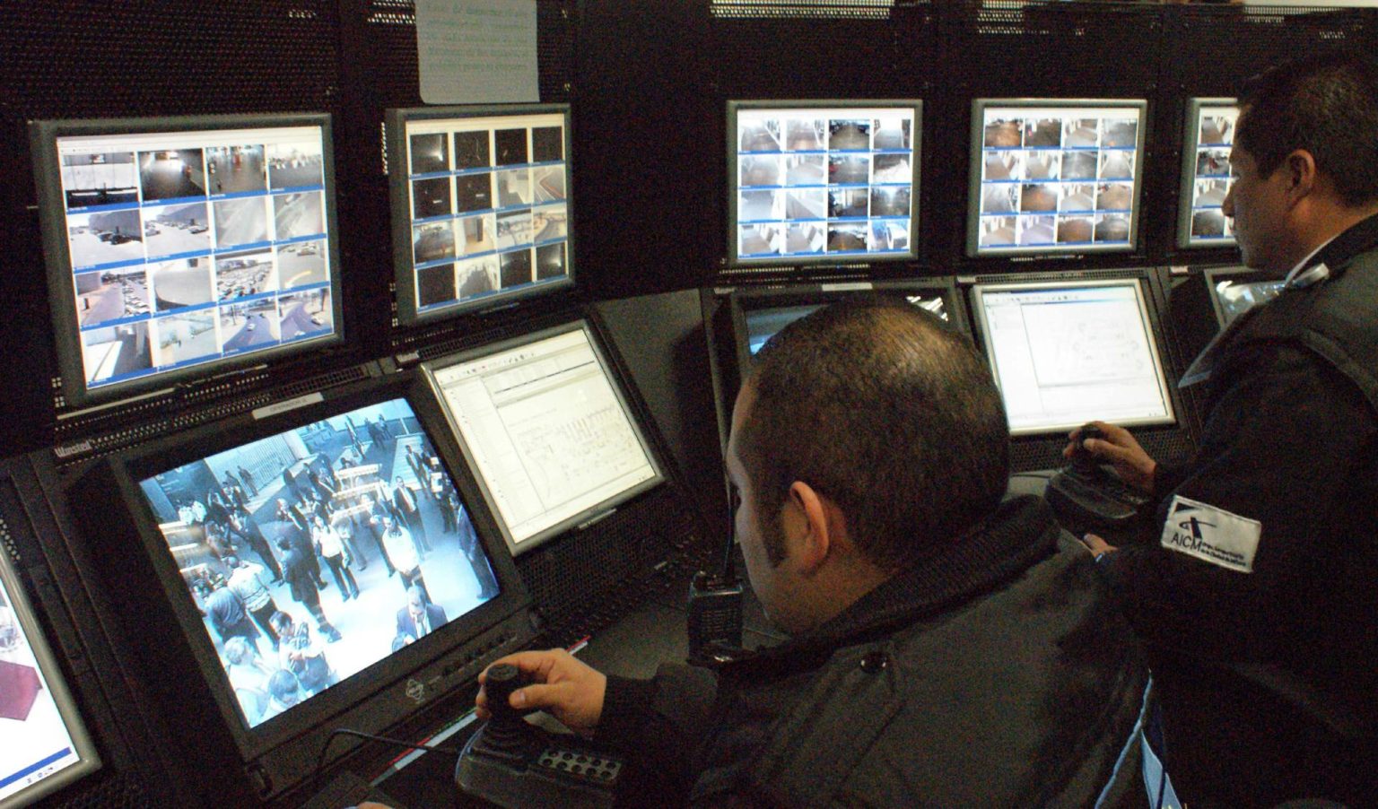 Fotografía de archivo del centro de monitoreo de la terminal 2 del Aeropuerto Internacional de Ciudad de México. EFE/Victoria Valtierra