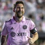 Lionel Messi de Inter Miami celebra un gol durante el partido ante Atlanta United en la Leagues Cup, en Fort Lauderdale, Florida (EE.UU.), este 25 de julio de 2023. EFE/EPA/Cristóbal Herrera-Ulashkevich