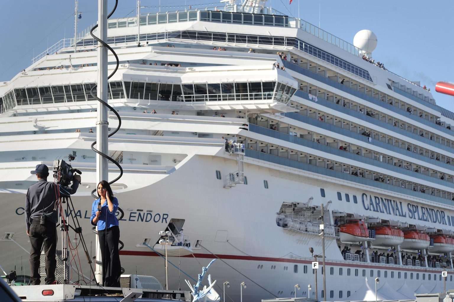 Fotografía de archivo de un crucero de lujo Carnival. EFE/David Maung