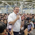 Fotografía de archivo del excanciller Marcelo Ebrard, precandidato presidencial por el partido Movimiento Regeneración Nacional (Morena). EFE/Joebeth Terríquez