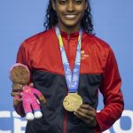 La costarricense Nishy Lindo fue registrada ese jueves, 6 de julio, al posar con la medalla de oro del taekwondo femenino en la categoría de los 57 kg de los Juegos Centroamericanos y del Caribe, en Santo Domingo (R. Dominicana). EFE/Orlando Barría