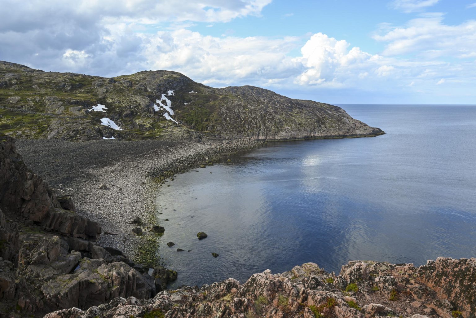 En imagen de archiv, vista de la costa del mar de Barents, en el Océano Glacial Ártico. EFE/ Ignacio Ortega