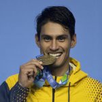 El colombiano Miguel Trejos fue registrado este jueves, 6 de julio, al posar con la medalla de oro del taekwondo en la categoría de los 80 kg de los Juegos Centroamericanos y del Caribe, en San Salvador (El Salvador). EFE/Orlando Barría